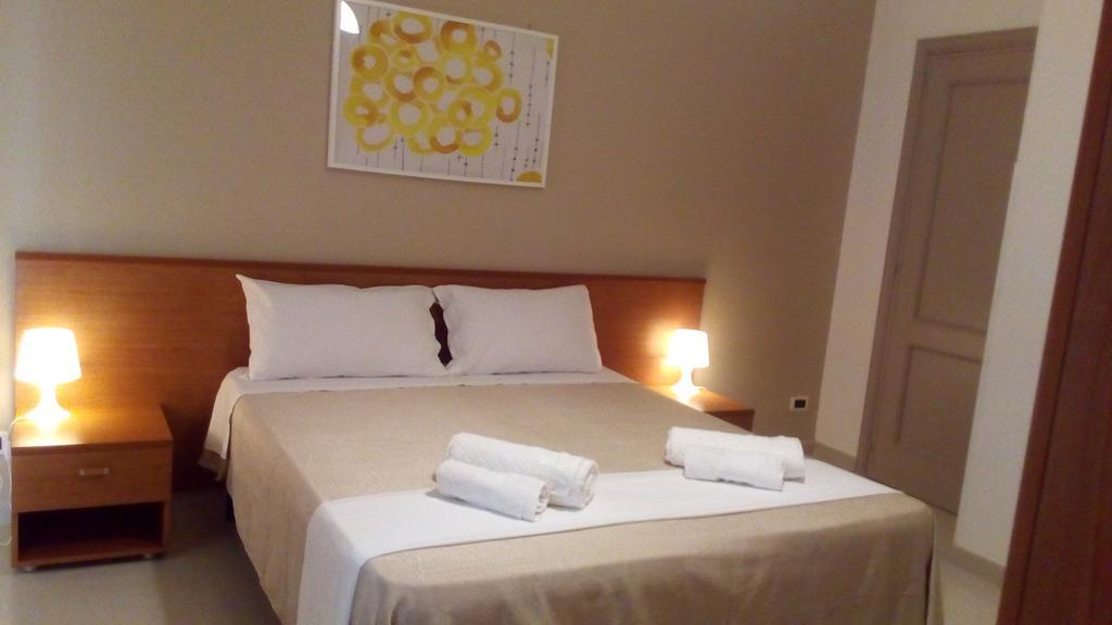 B&B Mimosa Giardini Naxos Exterior photo