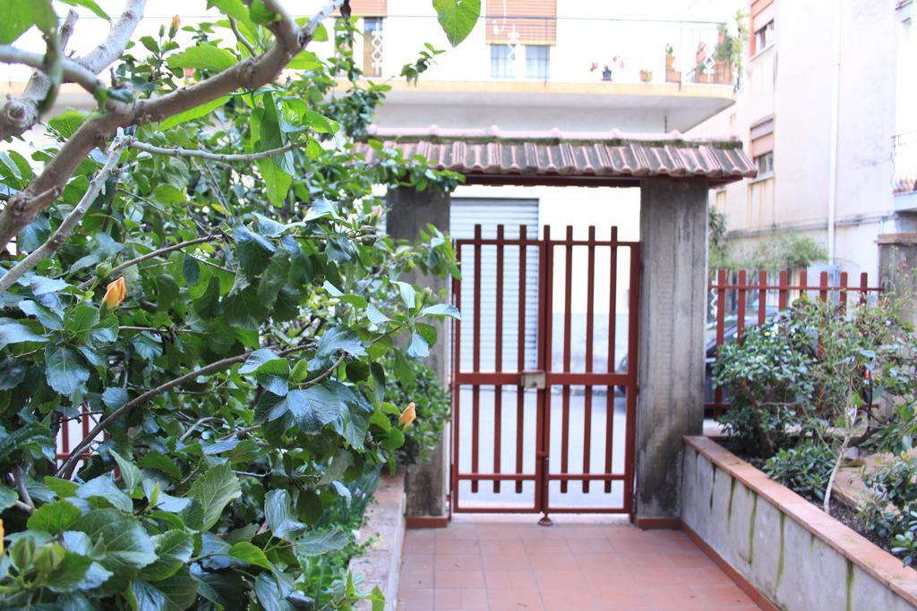 B&B Mimosa Giardini Naxos Exterior photo