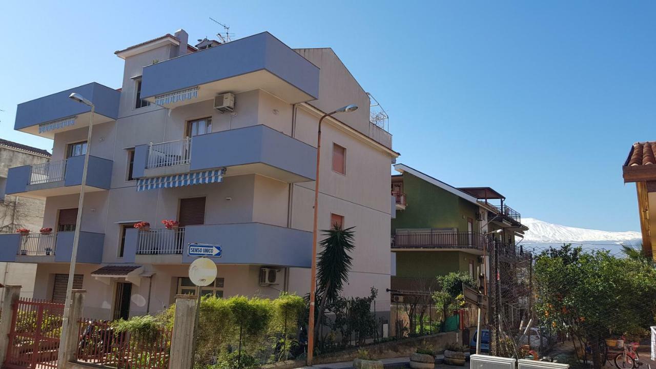 B&B Mimosa Giardini Naxos Exterior photo